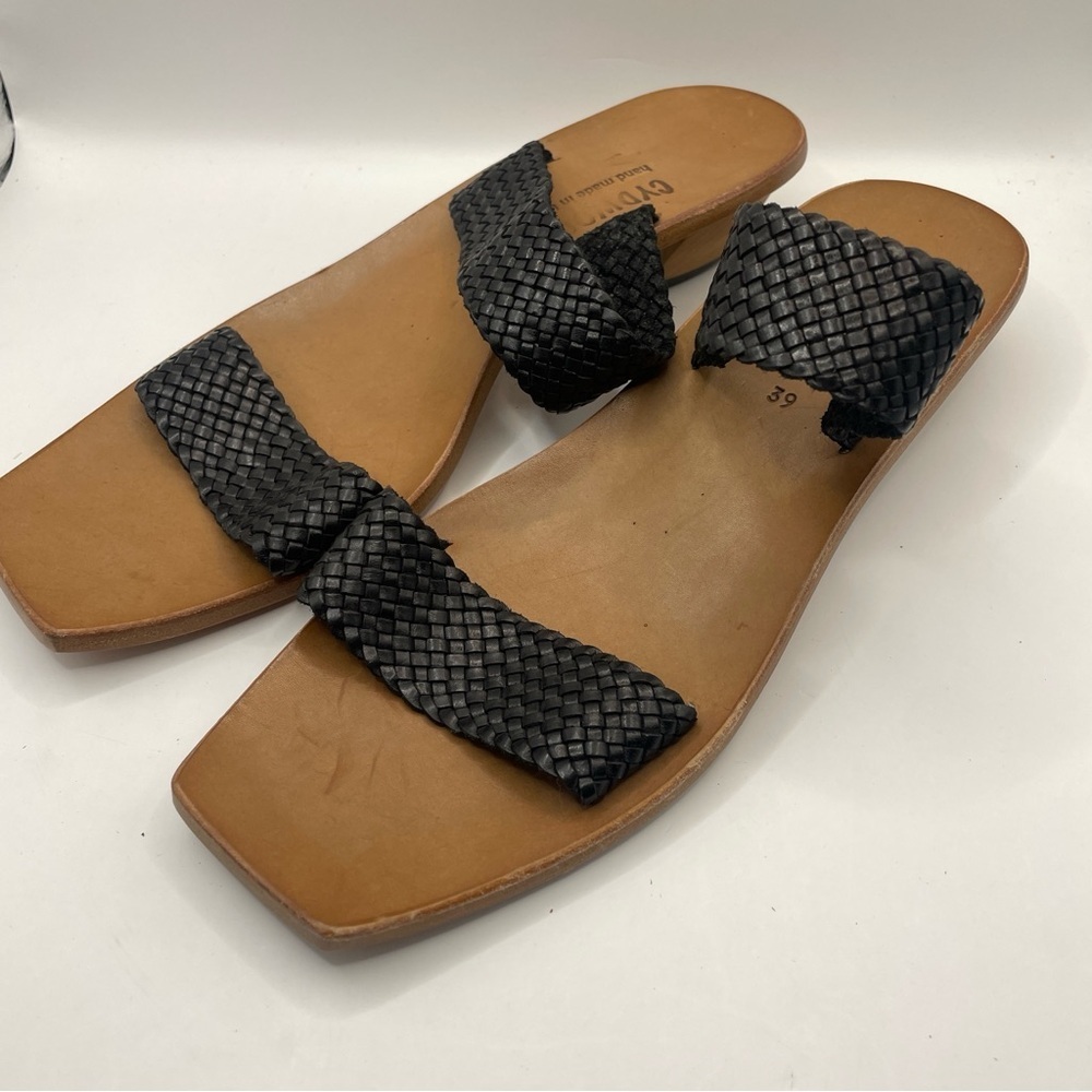Cydwoq Olive Grove Black Strap sandals kitten heel Size 9 EU 39